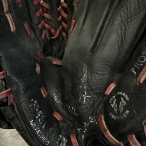 Mizuno GPL-1150 D3 Boys Tight Fit Game Ready 11.5" Baseball Glove - Picture 7 of 7